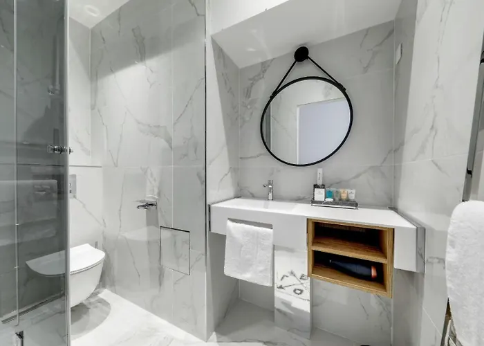 Bluestay 74 - Superb Apartament